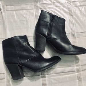 Black Madden Girl Booties